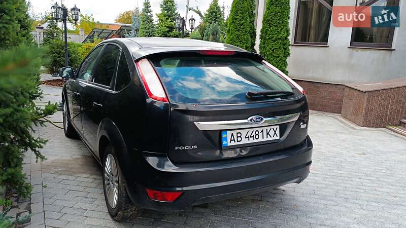Хэтчбек Ford Focus 2008 в Калиновке