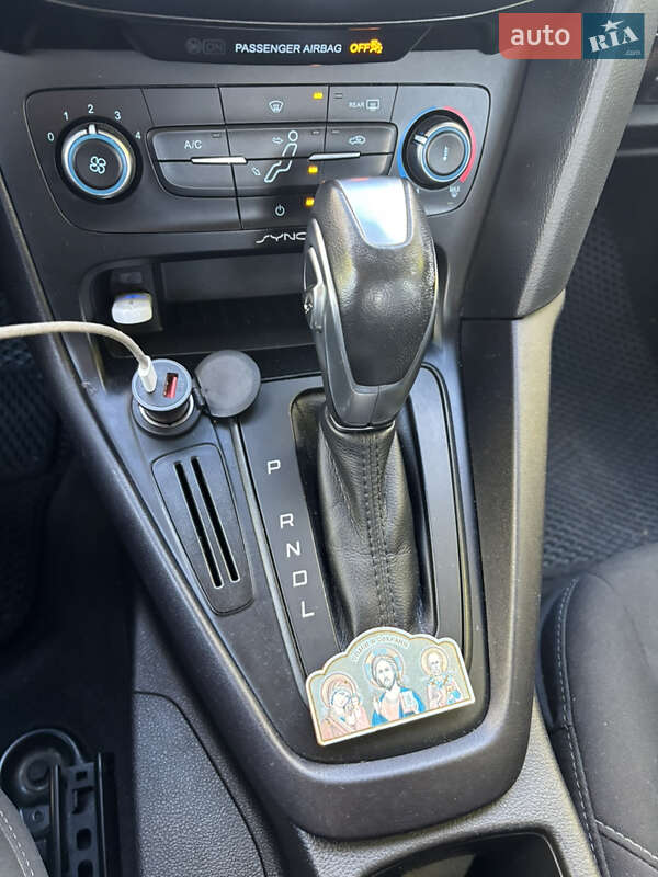 Седан Ford Focus 2015 в Николаеве