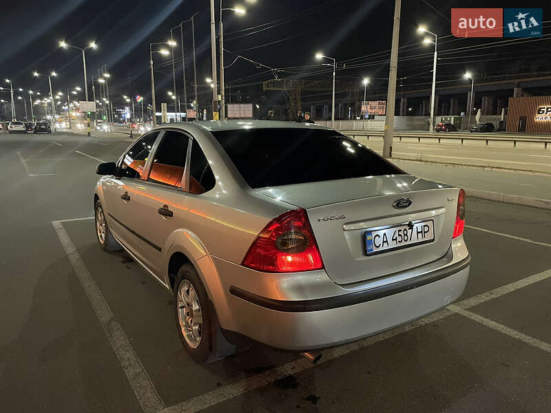 Седан Ford Focus 2006 в Києві