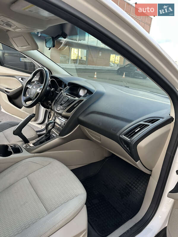 Седан Ford Focus 2012 в Києві