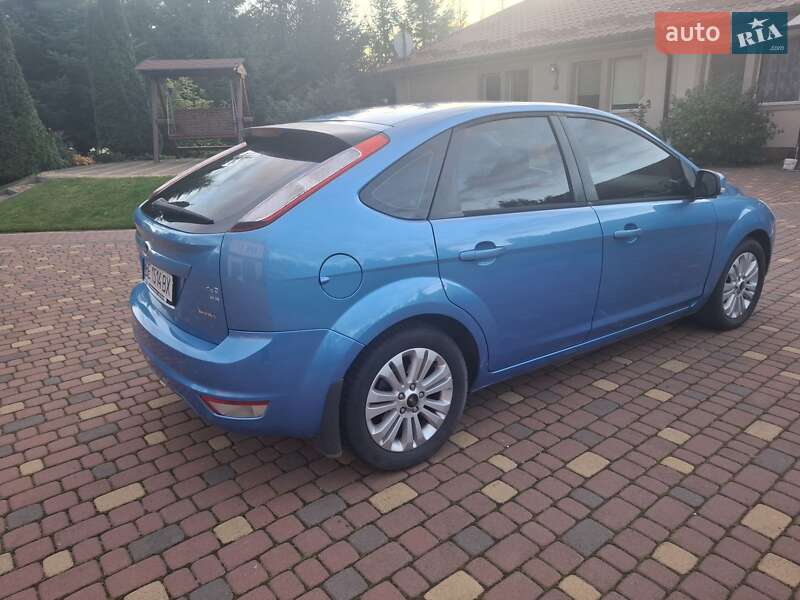 Хэтчбек Ford Focus 2010 в Нововолынске фото 6 Хэтчбек Ford Focus 2010 в Нововолынске