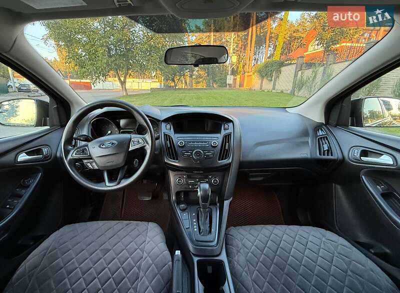 Седан Ford Focus 2017 в Києві