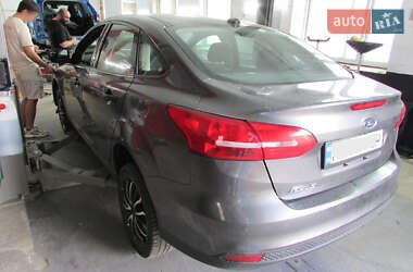 Седан Ford Focus 2017 в 