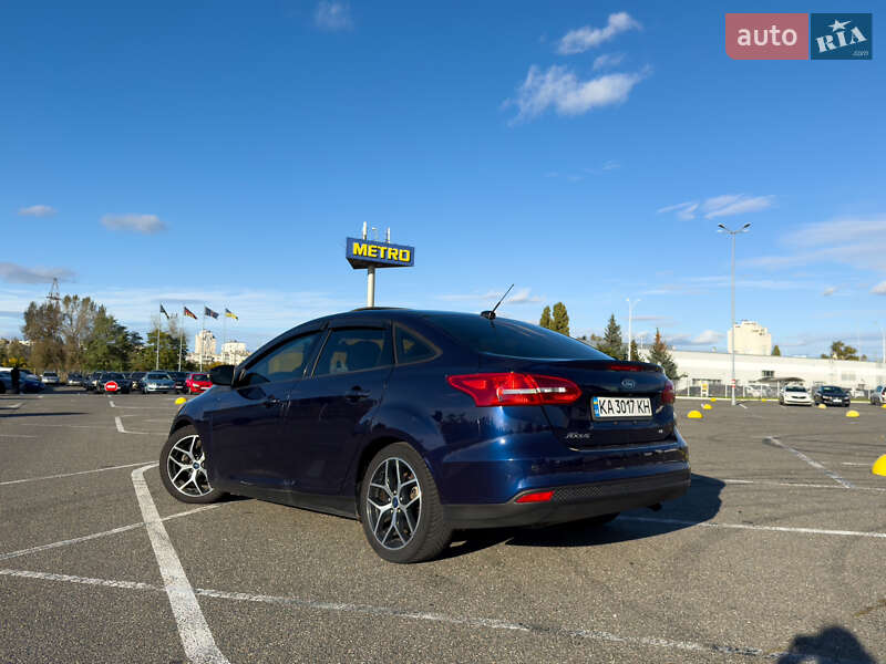 Седан Ford Focus 2017 в Киеве