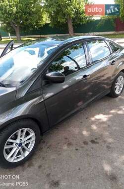Седан Ford Focus 2018 в  фото 3 Седан Ford Focus 2018 в