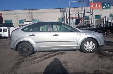Хетчбек Ford Focus 2006 в 