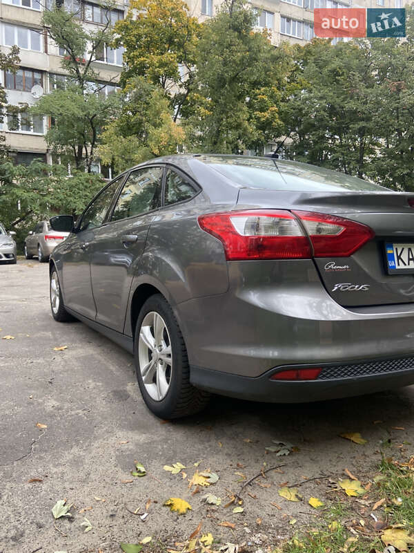 Седан Ford Focus 2013 в Киеве
