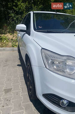 Універсал Ford Focus 2010 в 