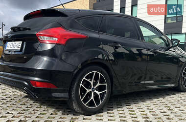 Хетчбек Ford Focus 2015 в 