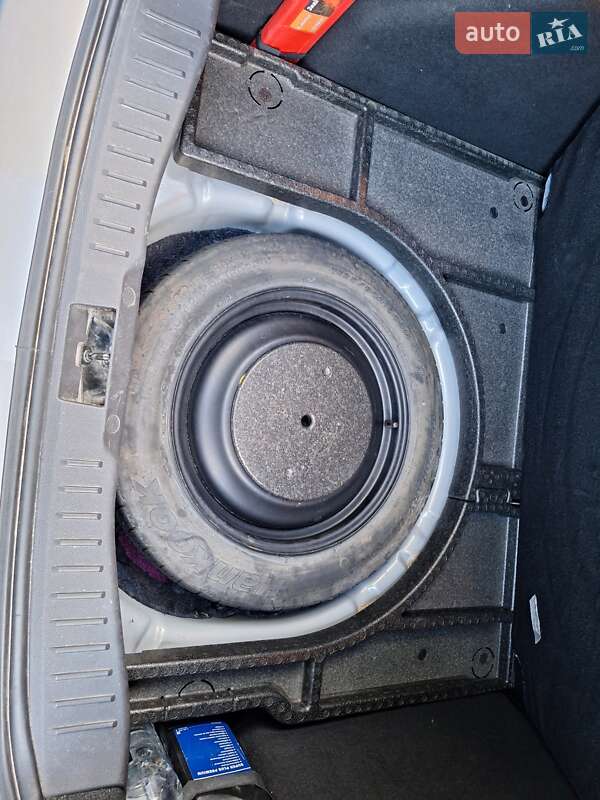 Хэтчбек Ford Focus 2011 в Киеве