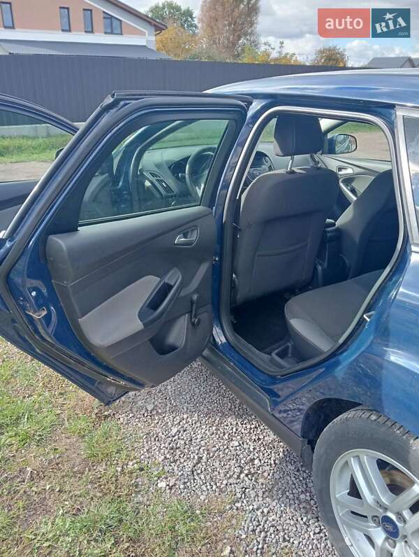 Універсал Ford Focus 2013 в Нововолинську фото 16 Універсал Ford Focus 2013 в Нововолинську