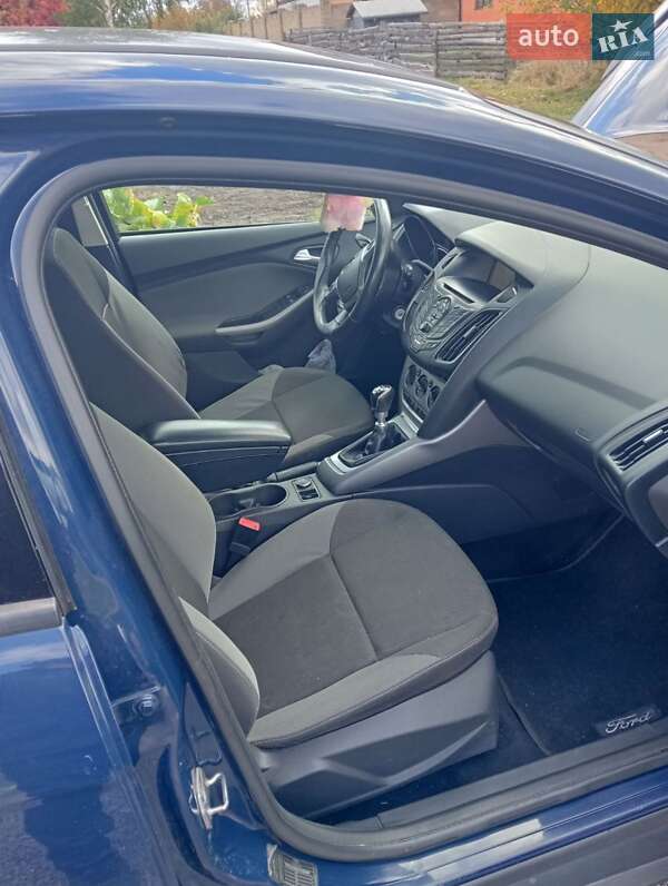 Універсал Ford Focus 2013 в Нововолинську фото 22 Універсал Ford Focus 2013 в Нововолинську