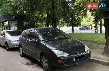 Хетчбек Ford Focus 2001 в 