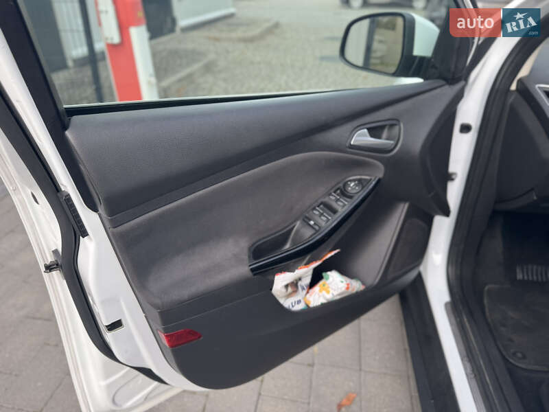 Хэтчбек Ford Focus 2014 в Ивано-Франковске фото 15 Хэтчбек Ford Focus 2014 в Ивано-Франковске