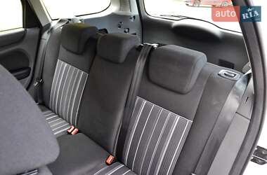 Универсал Ford Focus 2010 в 