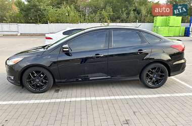 Седан Ford Focus 2016 в 