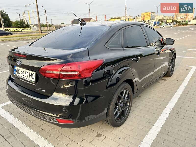 Седан Ford Focus 2016 в Луцке
