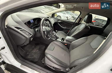 Универсал Ford Focus 2012 в 