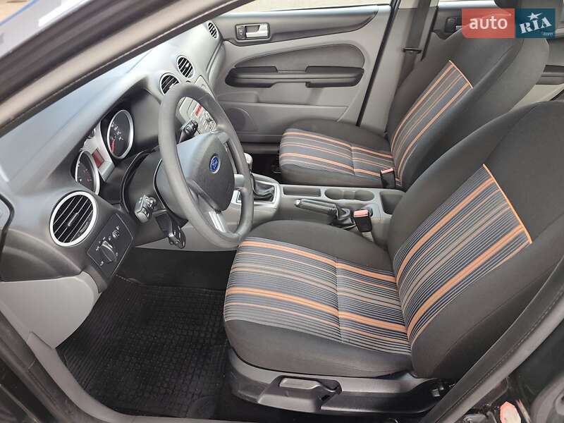 Хэтчбек Ford Focus 2009 в Ковеле