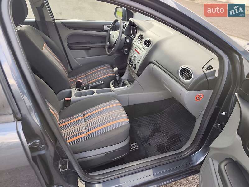 Хэтчбек Ford Focus 2009 в Ковеле