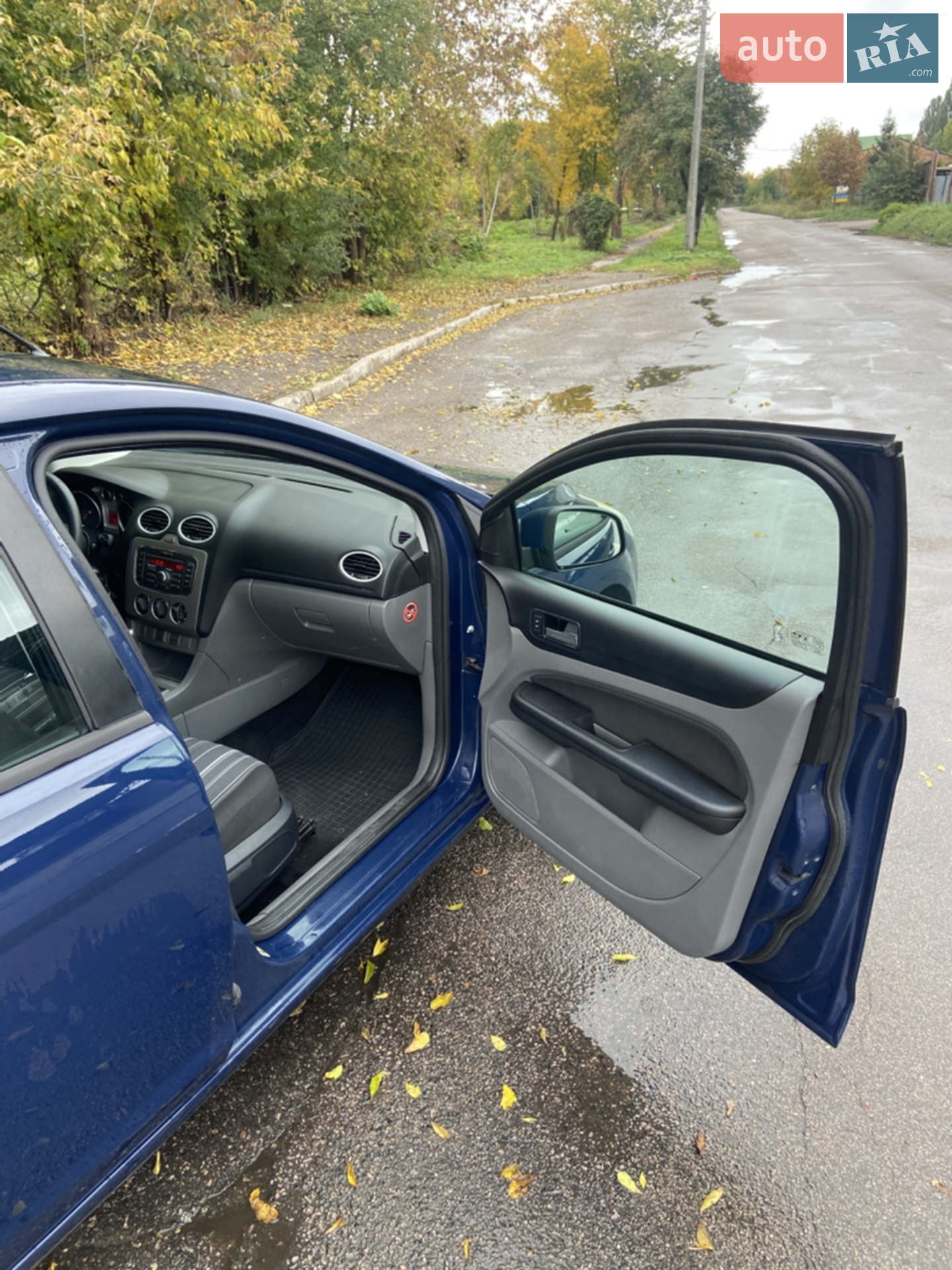 2010 Ford Focus - мініатюра 12