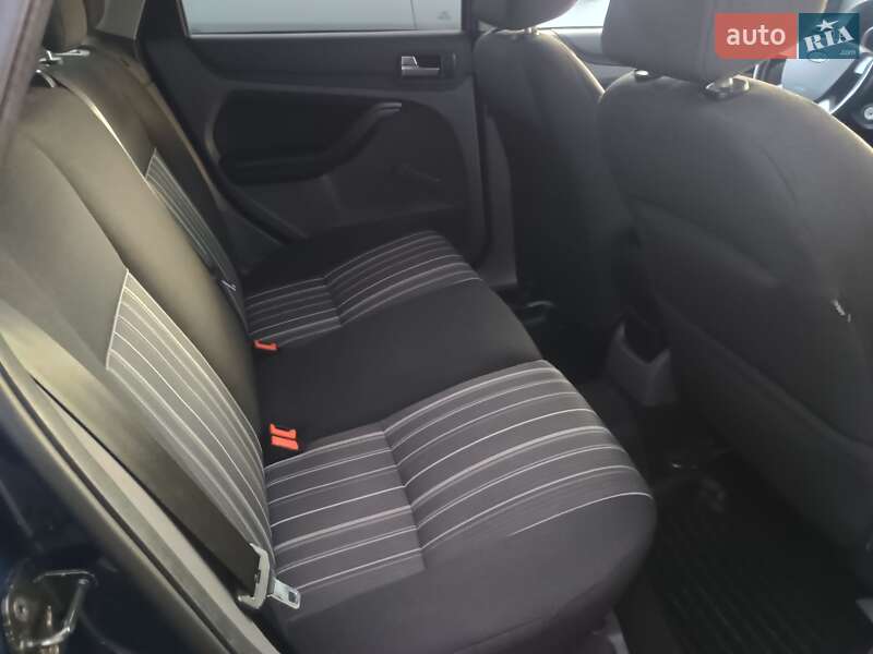 Універсал Ford Focus 2010 в Харкові