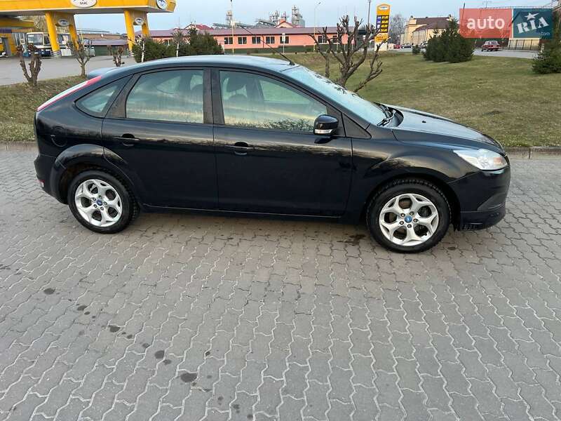 Хетчбек Ford Focus 2008 в Бродах