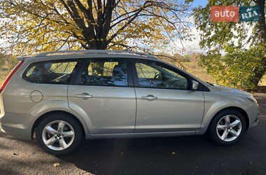 Универсал Ford Focus 2010 в 