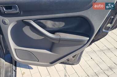 Седан Ford Focus 2005 в 
