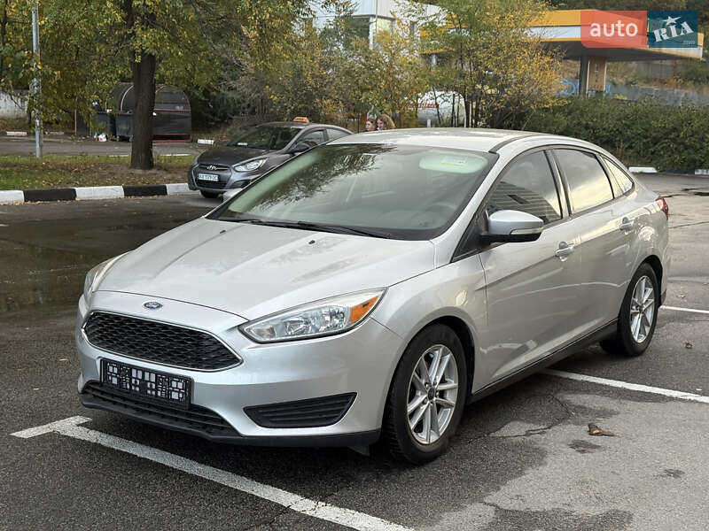 Седан Ford Focus 2016 в 