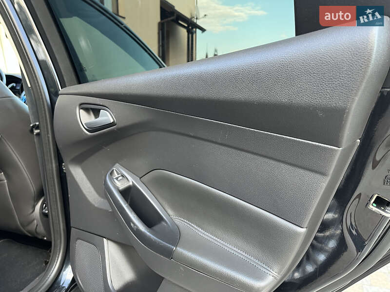 Хетчбек Ford Focus 2012 в Стрию фото 92 Хетчбек Ford Focus 2012 в Стрию
