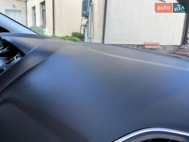 Хетчбек Ford Focus 2012 в Стрию фото 107 Хетчбек Ford Focus 2012 в Стрию