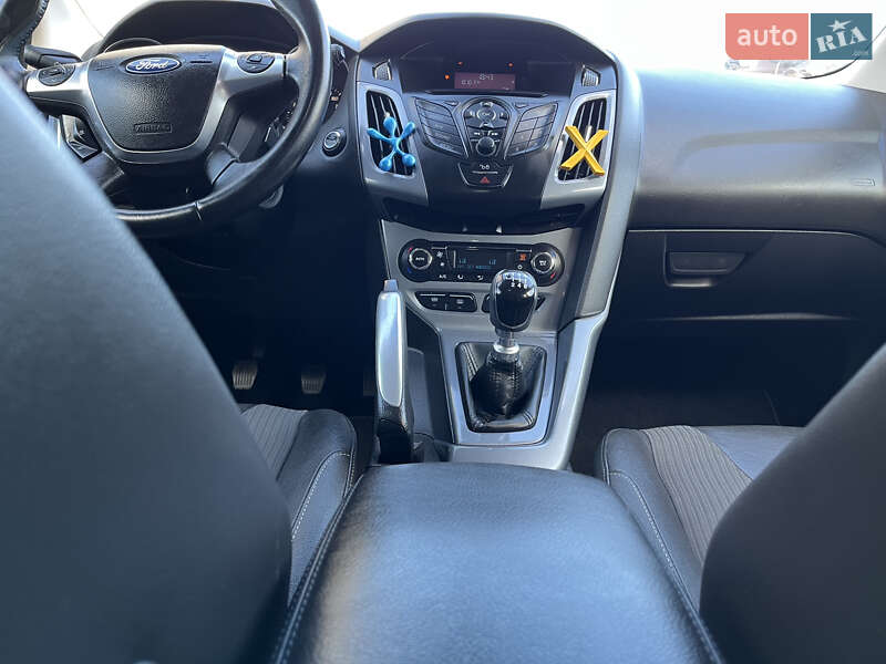 Хетчбек Ford Focus 2012 в Стрию фото 112 Хетчбек Ford Focus 2012 в Стрию