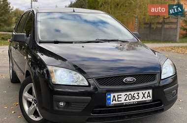 Хетчбек Ford Focus 2005 в 