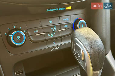 Седан Ford Focus 2016 в 