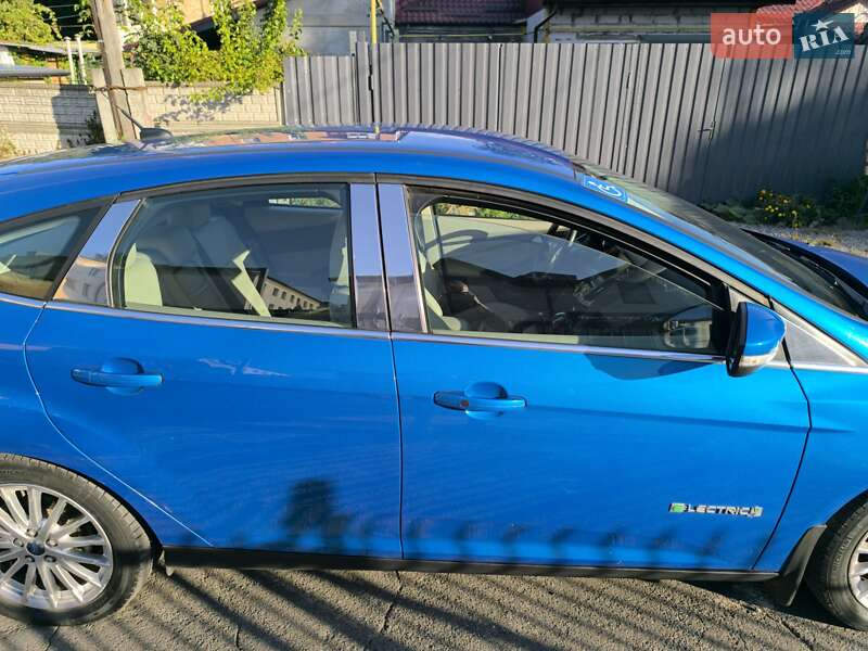 Хэтчбек Ford Focus 2014 в Виннице