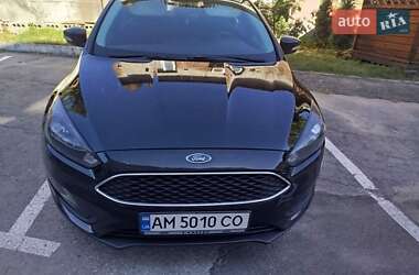 Седан Ford Focus 2017 в 
