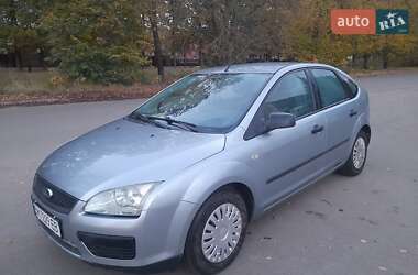 Хетчбек Ford Focus 2005 в  фото 9 Хетчбек Ford Focus 2005 в