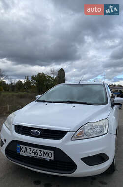 Хетчбек Ford Focus 2011 в 