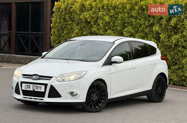 Хэтчбек Ford Focus 2013 в 