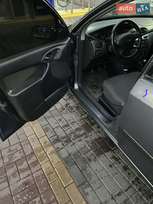 Хетчбек Ford Focus 2004 в Києві