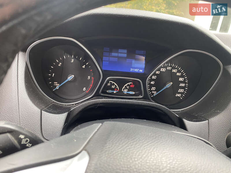 Универсал Ford Focus 2014 в Киеве фото 19 Универсал Ford Focus 2014 в Киеве