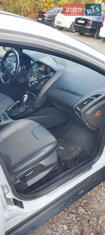 Хэтчбек Ford Focus 2013 в Каменец-Подольском