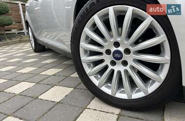 Хэтчбек Ford Focus 2014 в 