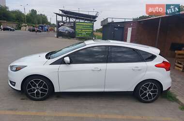 Хетчбек Ford Focus 2017 в 