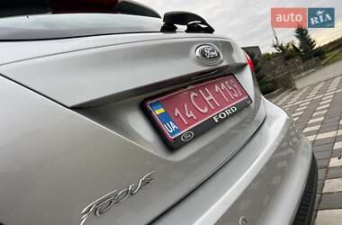 Хэтчбек Ford Focus 2014 в 