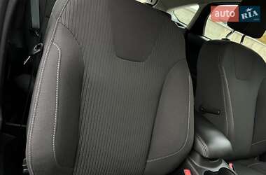 Хэтчбек Ford Focus 2014 в 