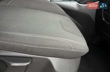 Хэтчбек Ford Focus 2014 в 
