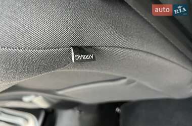 Хэтчбек Ford Focus 2014 в 