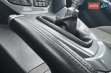 Хэтчбек Ford Focus 2014 в 
